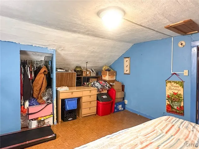 $99,900 | 9067 Main Street, Brookfield, NY 13418