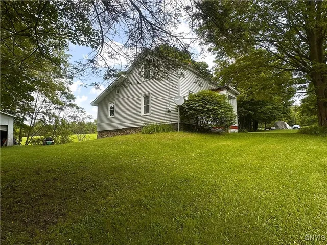 $99,900 | 9067 Main Street, Brookfield, NY 13418