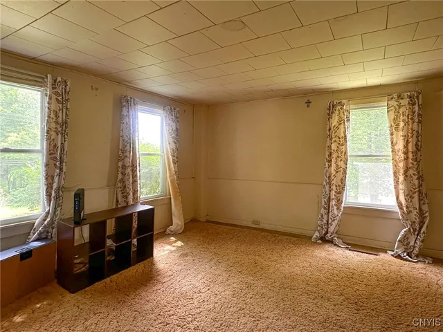 $99,900 | 9067 Main Street, Brookfield, NY 13418