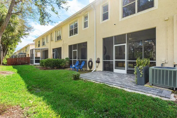 $2,900 | 9893 Porta Leona Lane, Boynton Beach, FL 33472