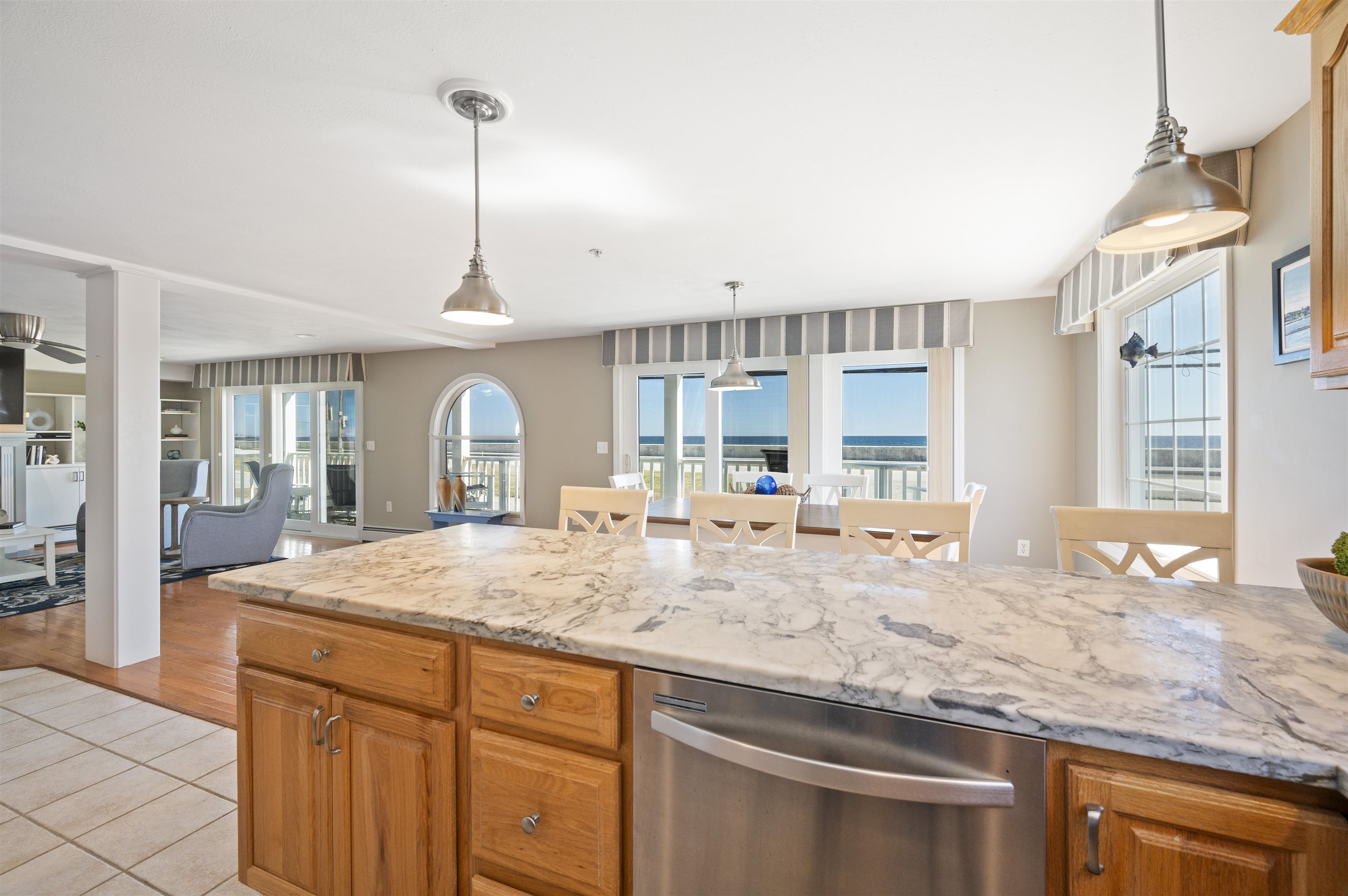 605 Ocean Boulevard, Unit 1 Hampton, NH 03842 - Photo 15 of 60