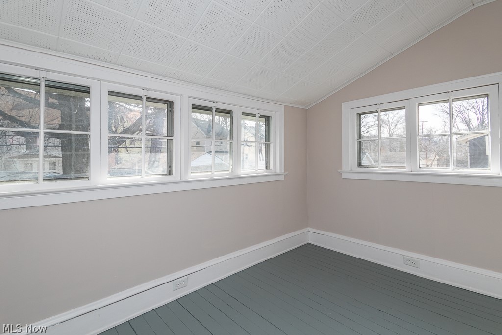 923 Greyton Road Cleveland Heights, OH 44112 - Photo 15 of 25