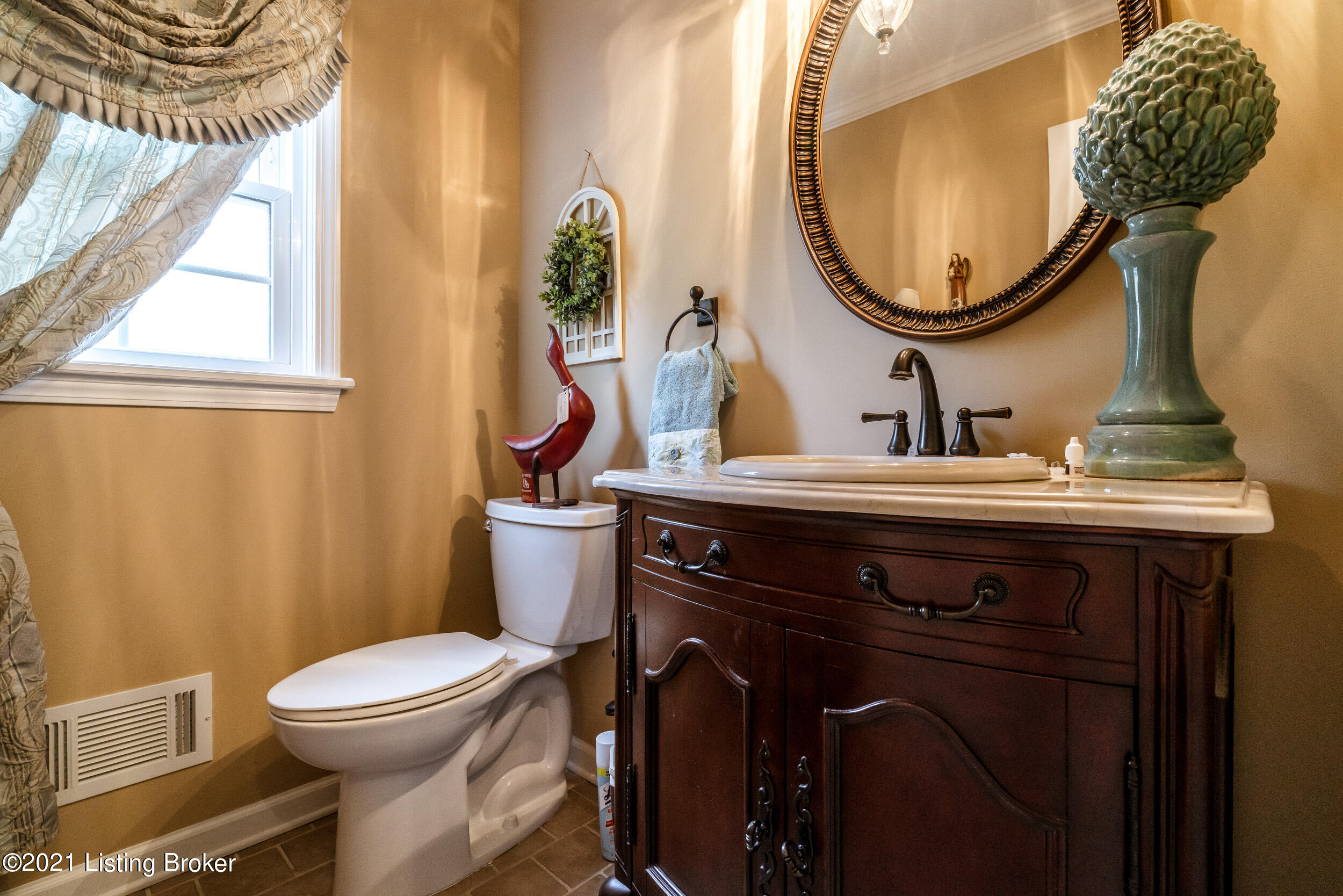 3503 Raintree Court Prospect, KY 40059 - Photo 21 of 45 3503 Raintree Ct-24