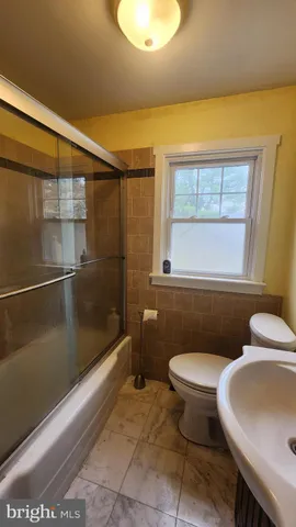 $3,000 | 804 Carpenter Street, Glassboro, NJ 08071