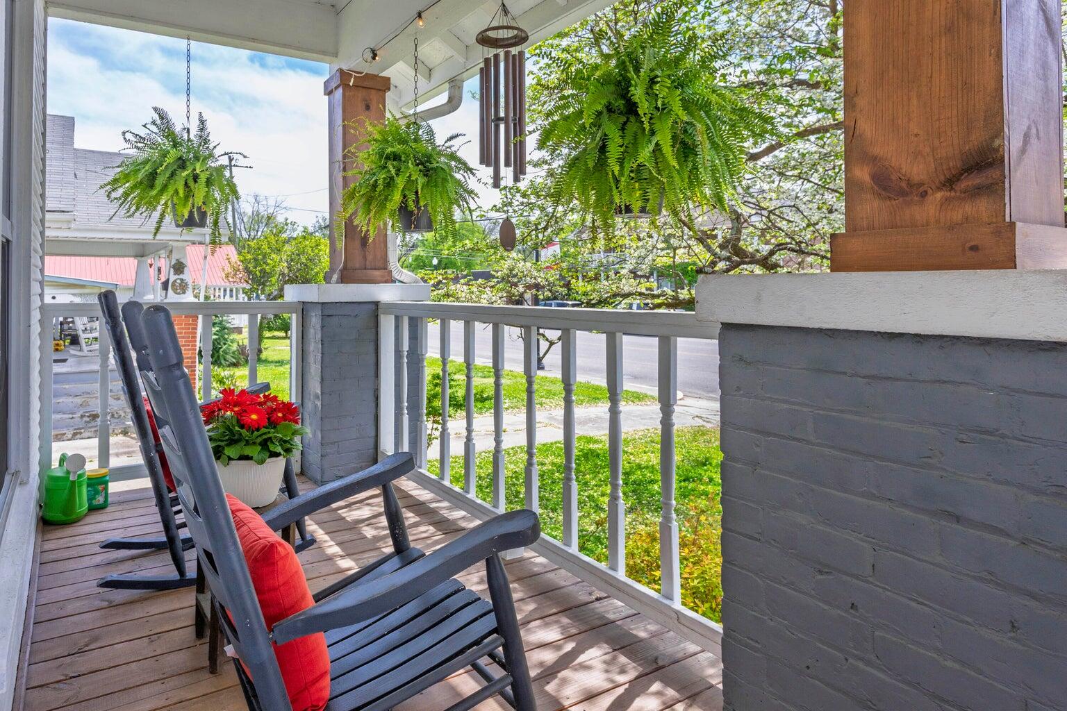 280 Main Street Dayton, TN 37321 - Photo 43 of 62 Front Porch