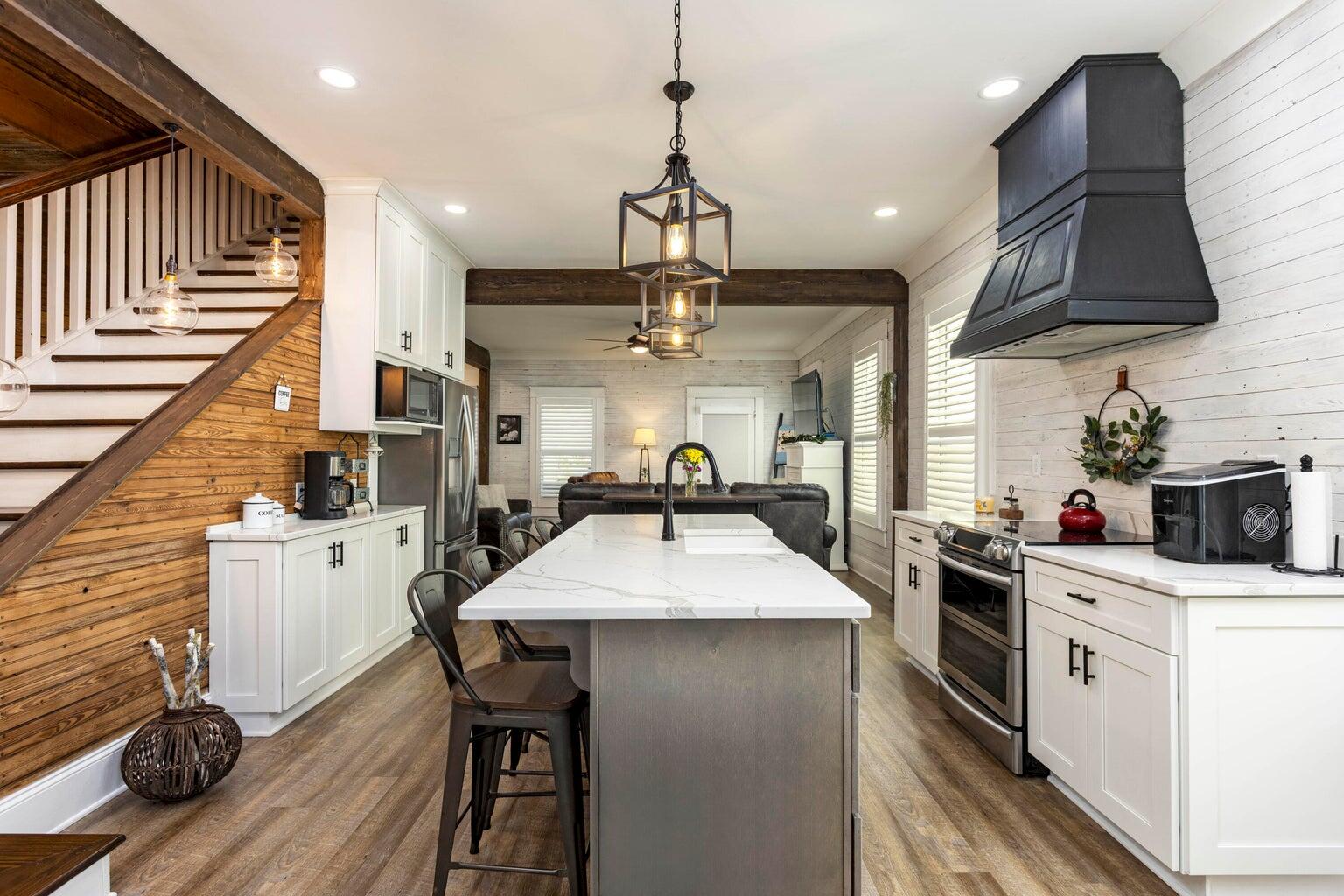 280 Main Street Dayton, TN 37321 - Photo 6 of 62 Kitchen