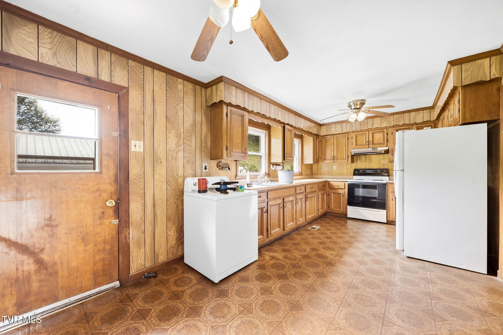 810 Rye Cove Memorial Road Gate City, VA 24251 - Photo 15 of 49 40-web-or-mls-810 Rye Cove Memorial Rd-8