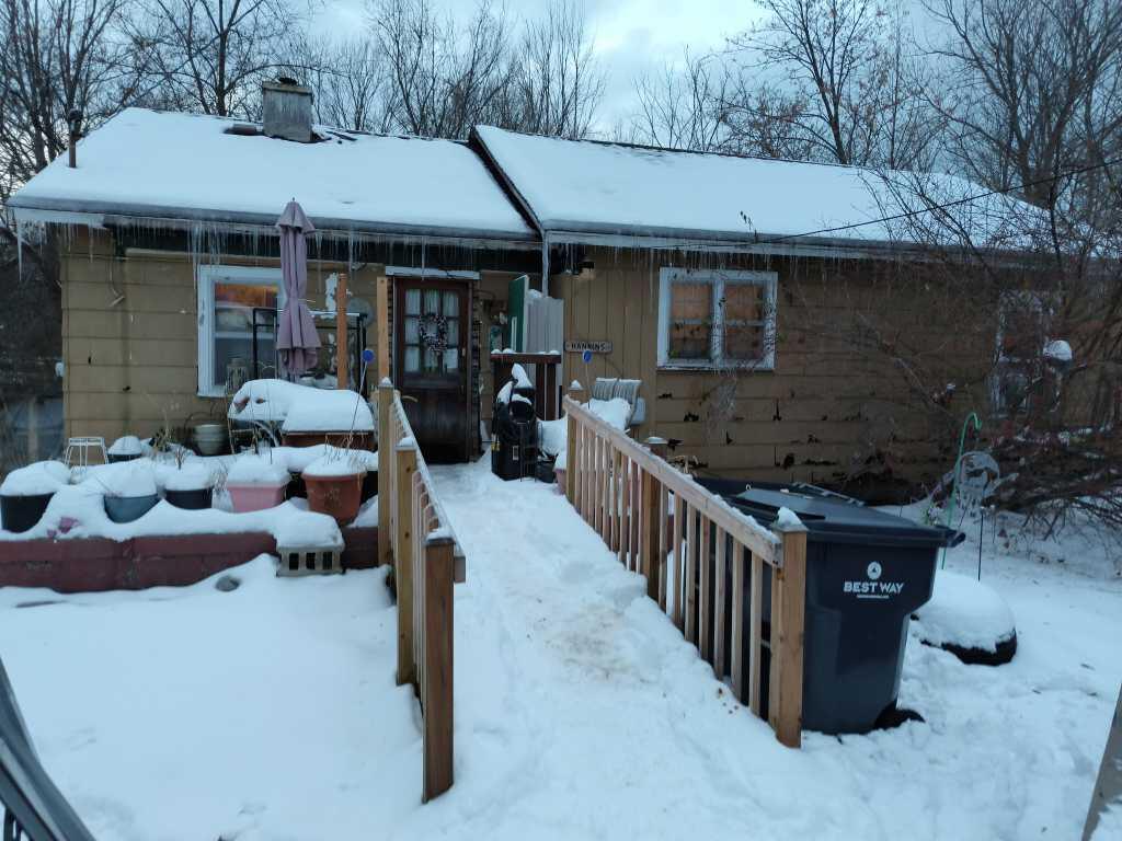 2064 Coloma Road Benton Harbor, MI 49022 - Photo 1 of 30 2064-Coloma-Rd-29