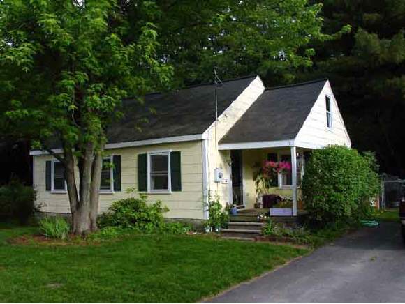 11 Berkshire Road Nashua, NH 03064 - Photo 1 of 1 Gallery Image 1
