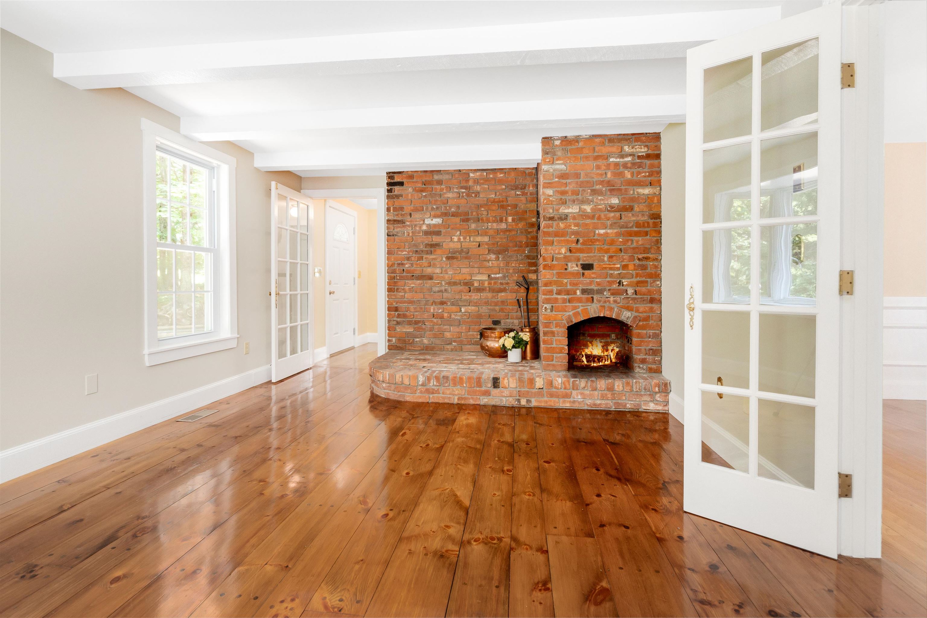 21 Norwood Road Salem, NH 03079 - Photo 11 of 40