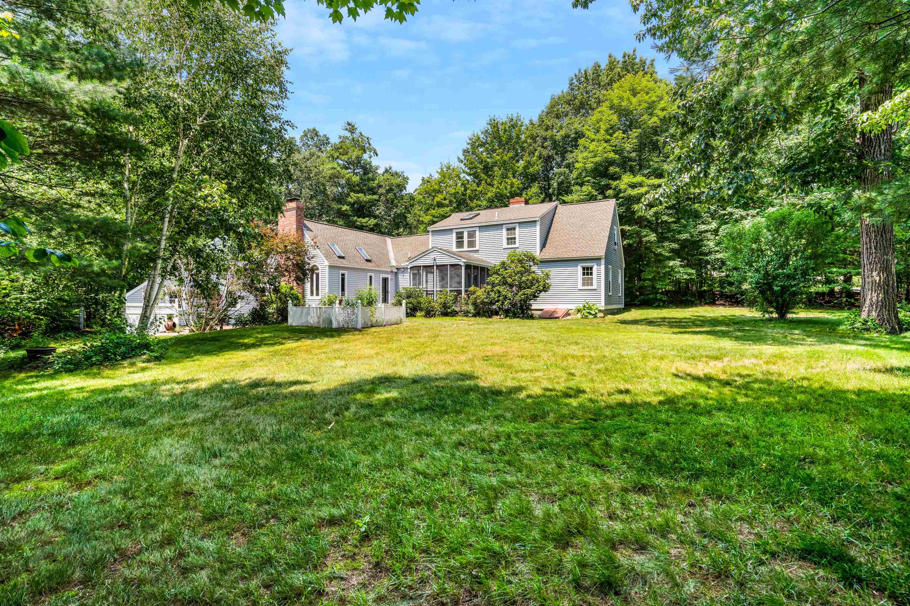 21 Norwood Road Salem, NH 03079 - Photo 29 of 40