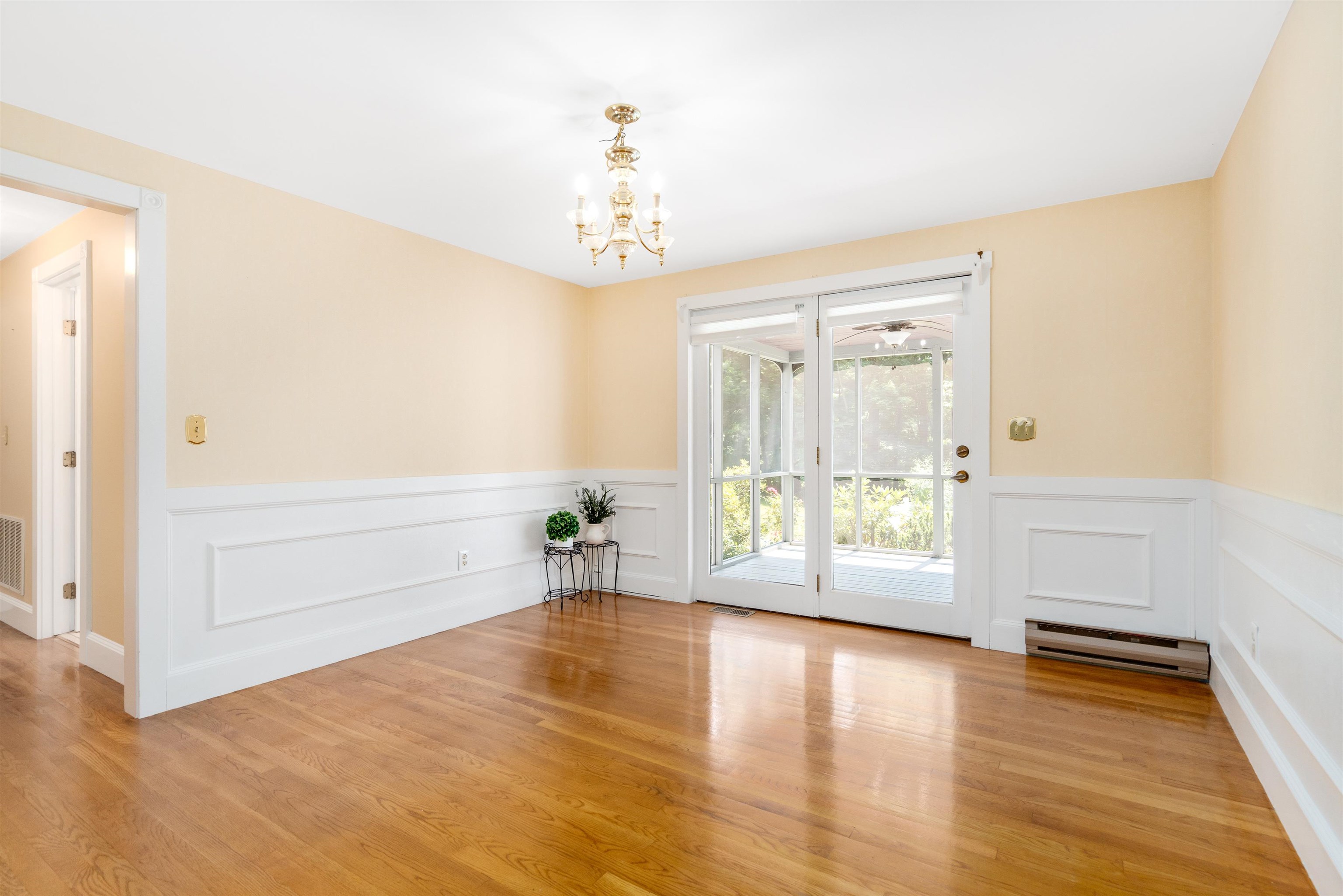 21 Norwood Road Salem, NH 03079 - Photo 9 of 40