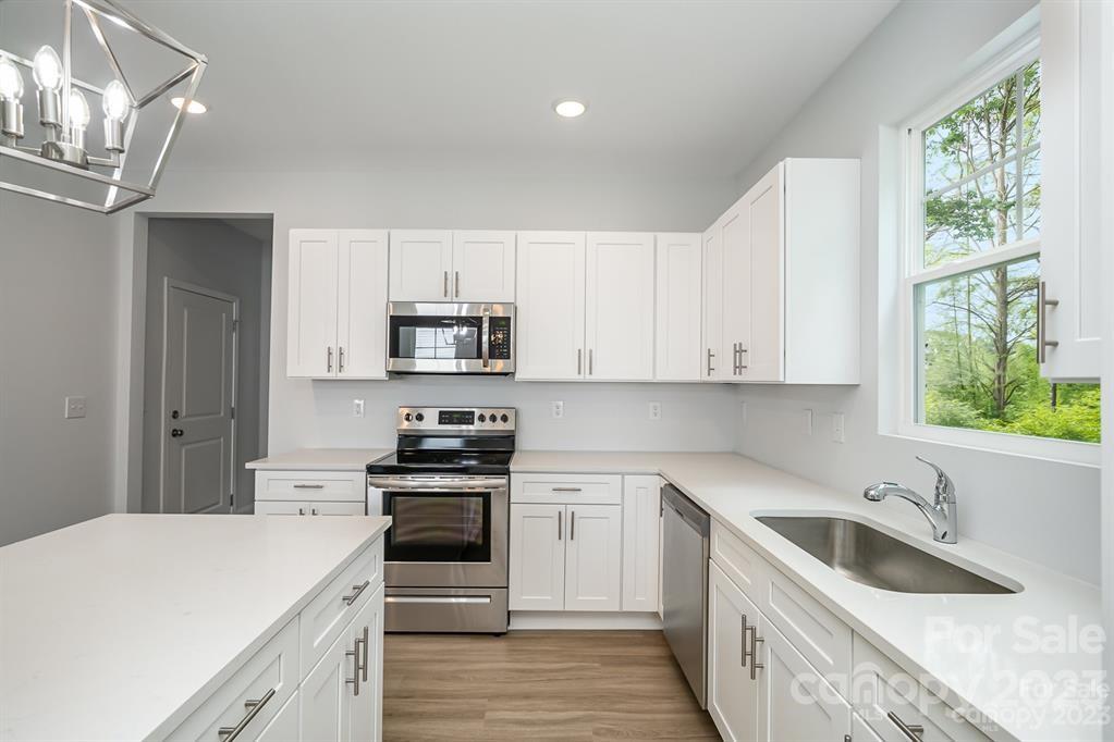 1012 Helms Road Charlotte, NC 28214 - Photo 14 of 43 Gallery Image 14