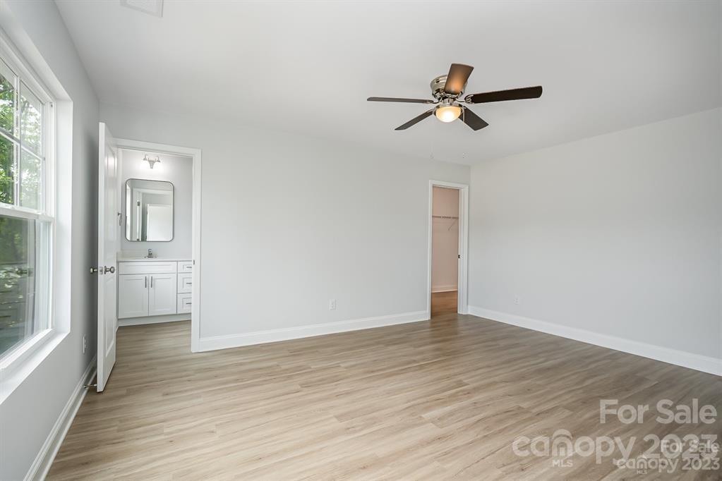 1012 Helms Road Charlotte, NC 28214 - Photo 24 of 43 Gallery Image 24