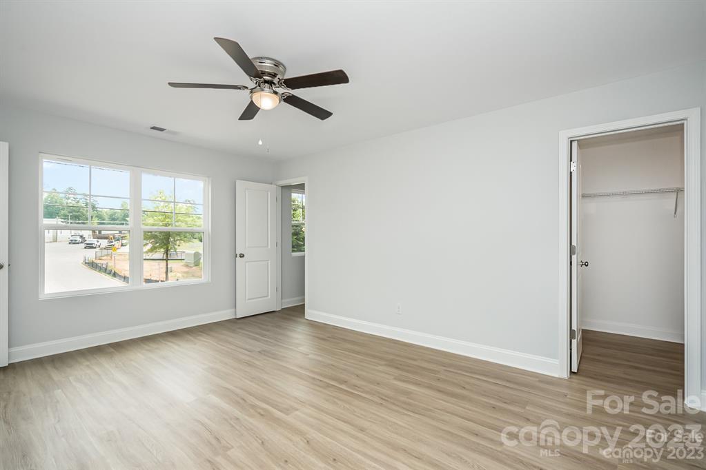 1012 Helms Road Charlotte, NC 28214 - Photo 25 of 43 Gallery Image 25