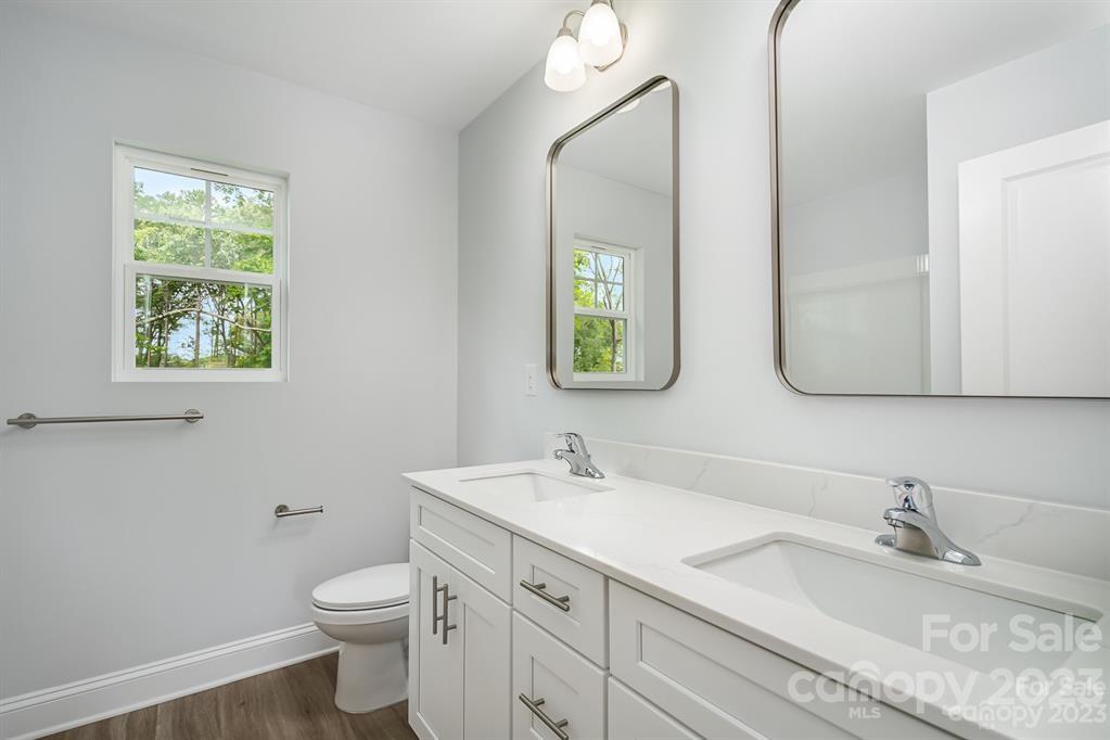1012 Helms Road Charlotte, NC 28214 - Photo 32 of 43 Gallery Image 32