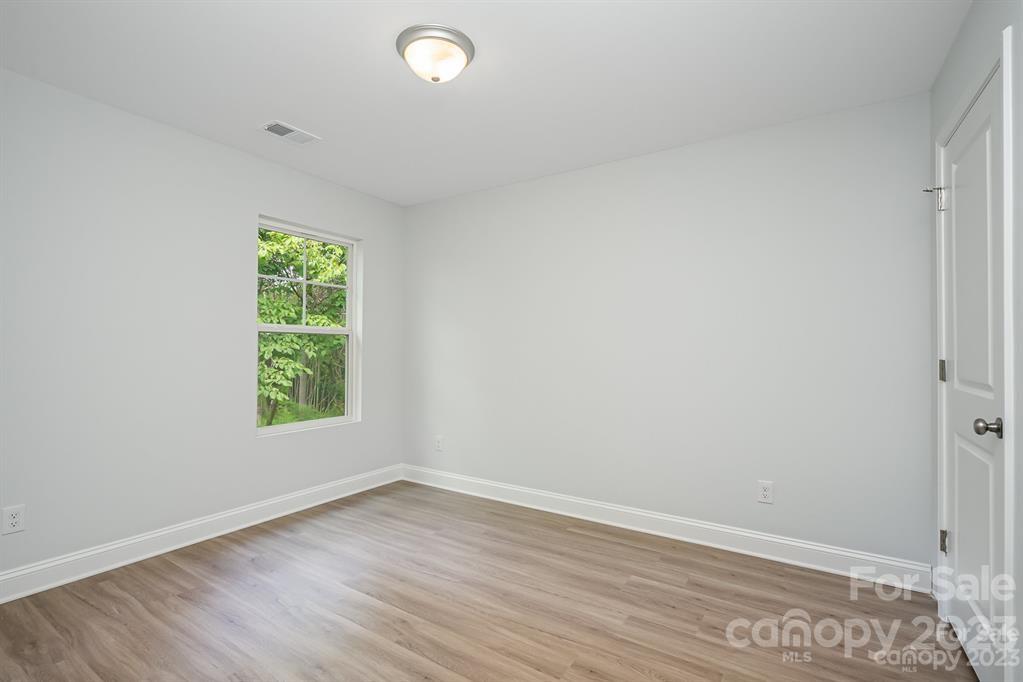 1012 Helms Road Charlotte, NC 28214 - Photo 36 of 43 Gallery Image 36