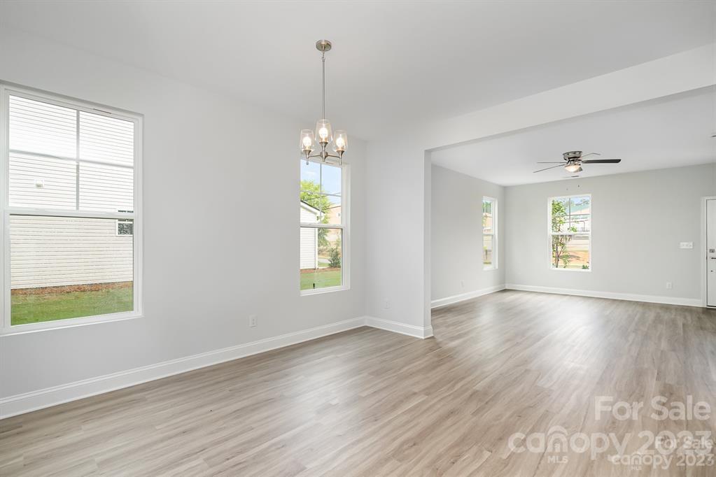 1012 Helms Road Charlotte, NC 28214 - Photo 10 of 43 Gallery Image 10