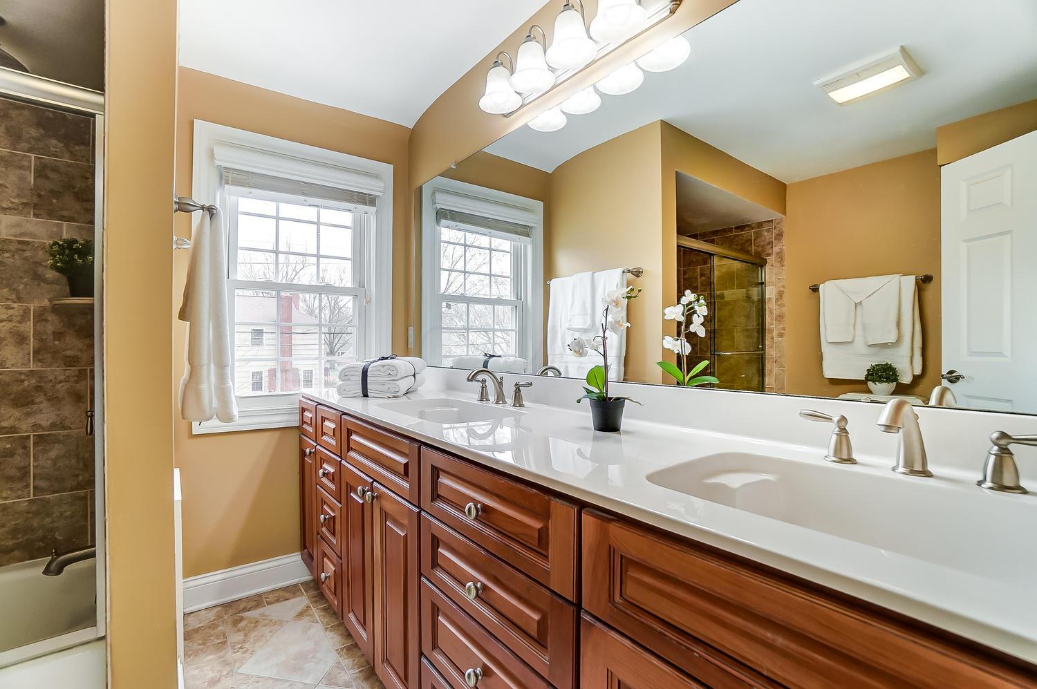 2684 Andover Road Columbus, OH 43221 - Photo 23 of 28