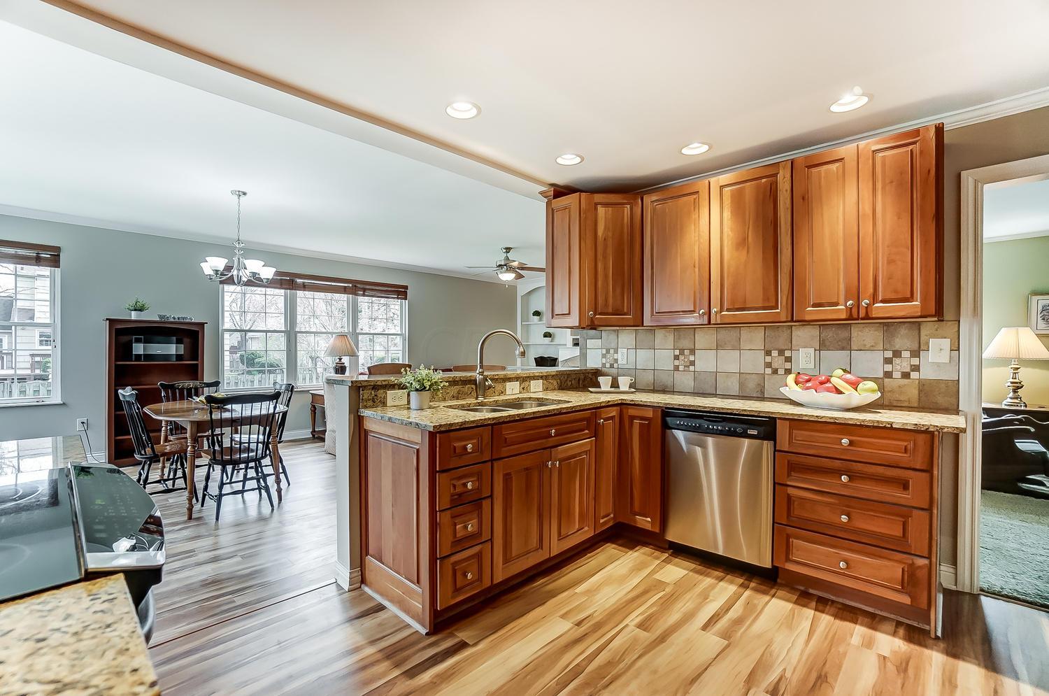2684 Andover Road Columbus, OH 43221 - Photo 5 of 28