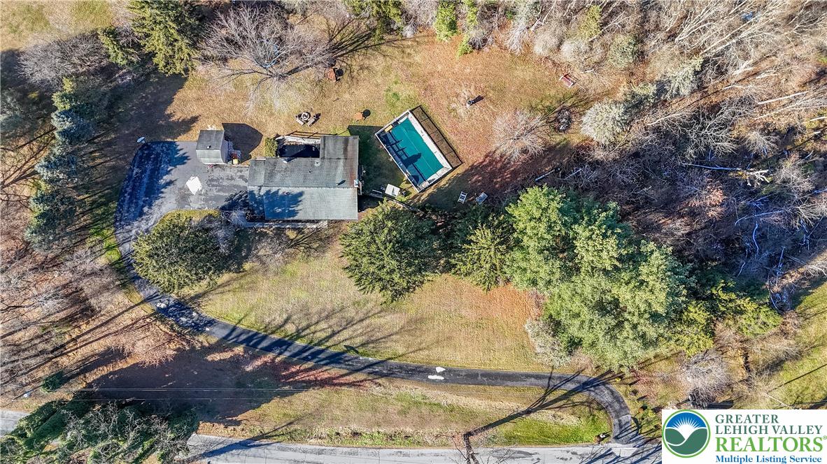 501 Creek Road Bath, PA 18014 - Photo 40 of 50