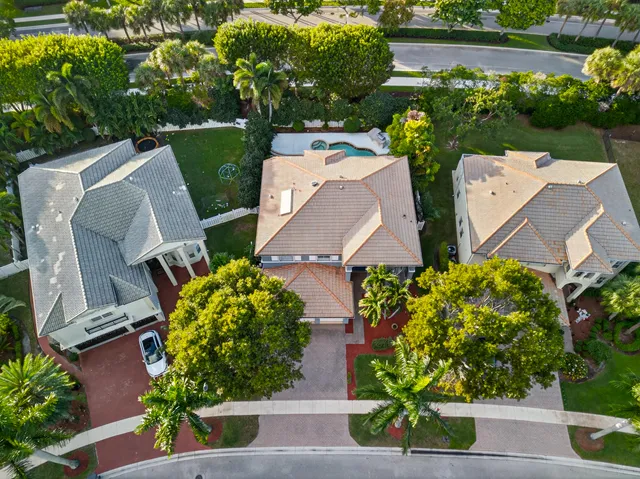 $925,000 | 9593 Worswick Court, Wellington, FL 33414