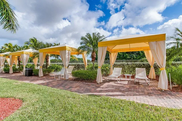 $925,000 | 9593 Worswick Court, Wellington, FL 33414