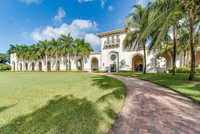 $925,000 | 9593 Worswick Court, Wellington, FL 33414