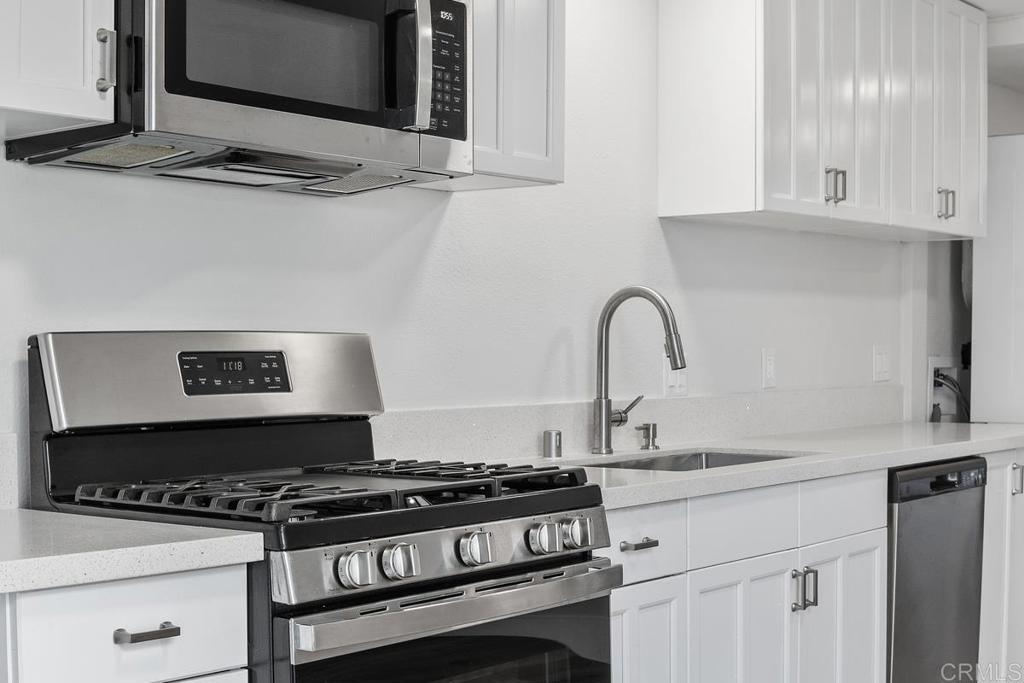 1136 Montura Road, Unit GUEST HOME San Marcos, CA 92078 - Photo 14 of 17