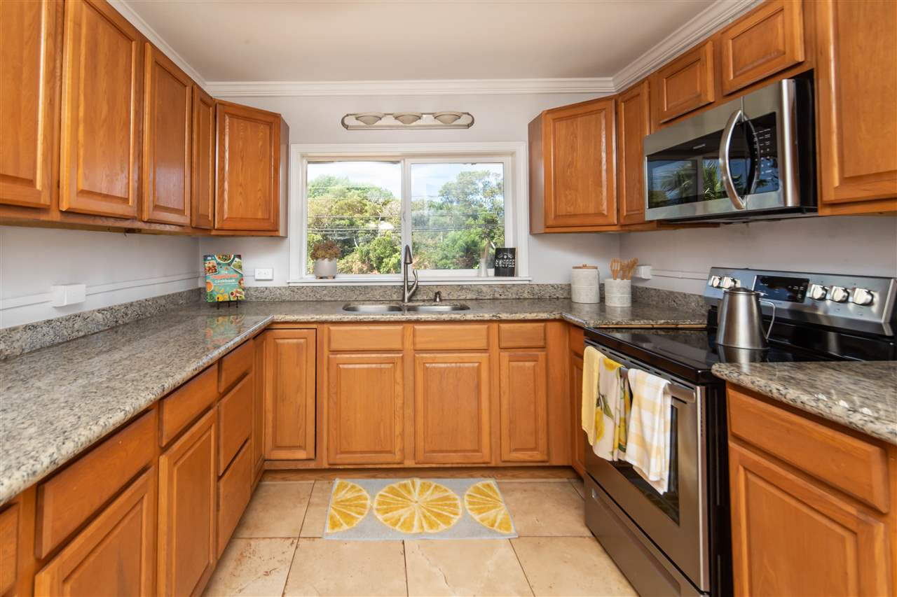 5106 Lower Honoapiilani Road Lahaina, HI 96761 - Photo 8 of 30 Gallery Image 8