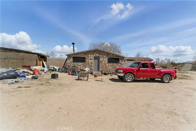 $1,495,000 | 20130 Monte Vista Lane, Apple Valley, CA 92308