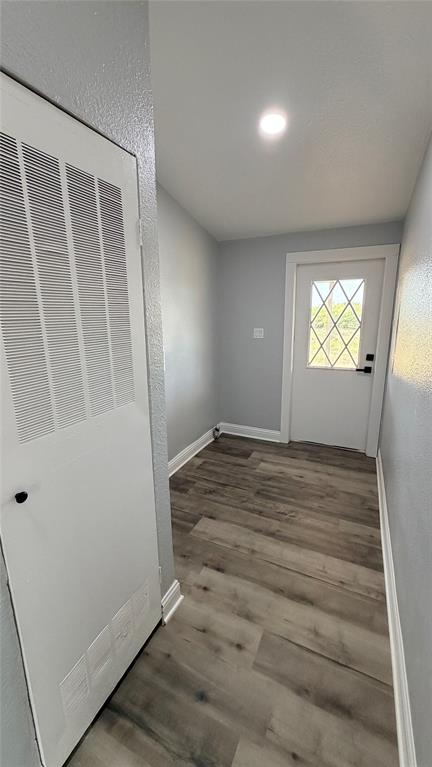 716 Coyote Trail Rhome, TX 76078 - Photo 10 of 25 Gallery Image 10