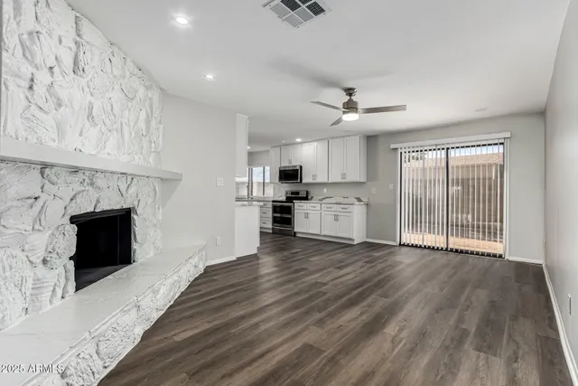 $449,900 | 5553 West Hartford Avenue, Glendale, AZ 85308