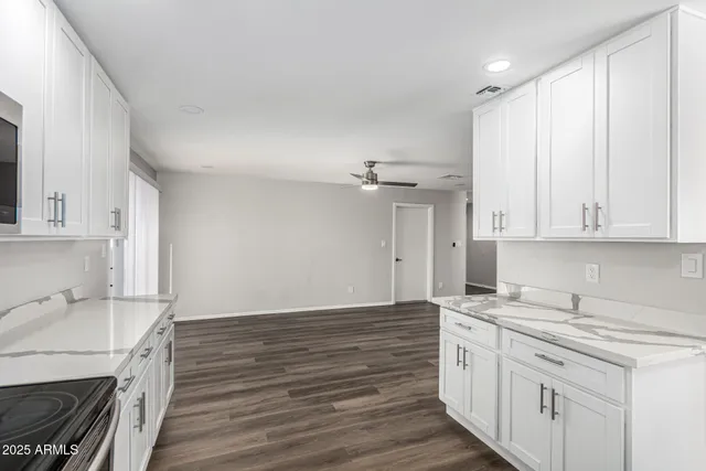 $449,900 | 5553 West Hartford Avenue, Glendale, AZ 85308