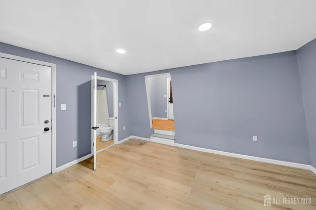 $1,700 | 194 High Street, Unit 3, Perth Amboy, NJ 08861