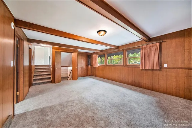 $2,800 | 2923 Burlington Court, Ann Arbor, MI 48105