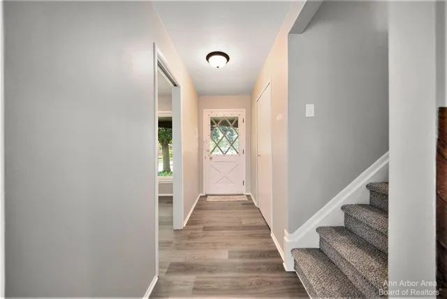 $2,800 | 2923 Burlington Court, Ann Arbor, MI 48105