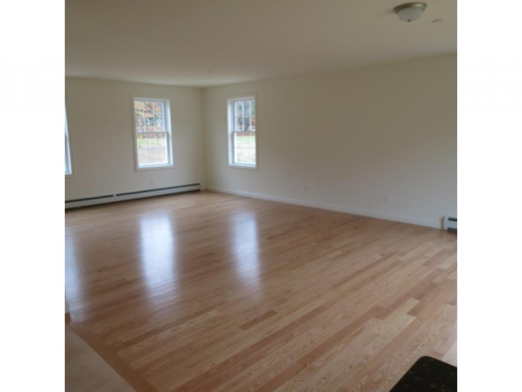 331 Stage Road Nottingham, NH 03290 - Photo 14 of 21 Gallery Image 14