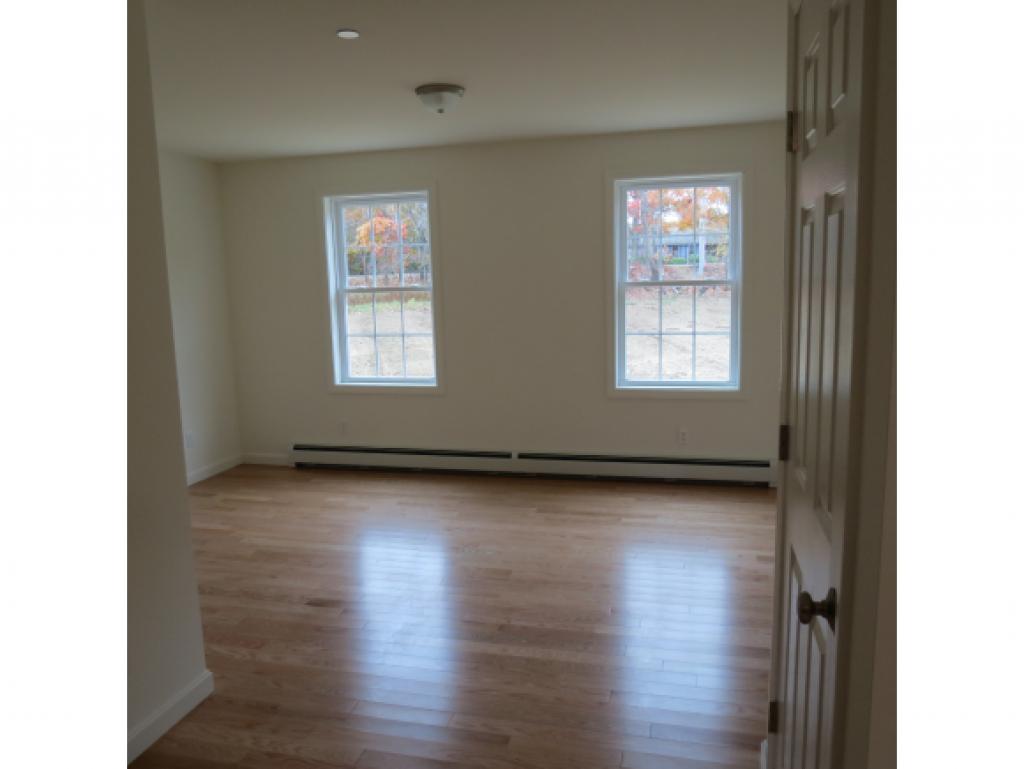 331 Stage Road Nottingham, NH 03290 - Photo 9 of 21 Gallery Image 9