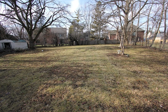 612 Hillside Road Glenview, IL 60025 - Photo 3 of 4