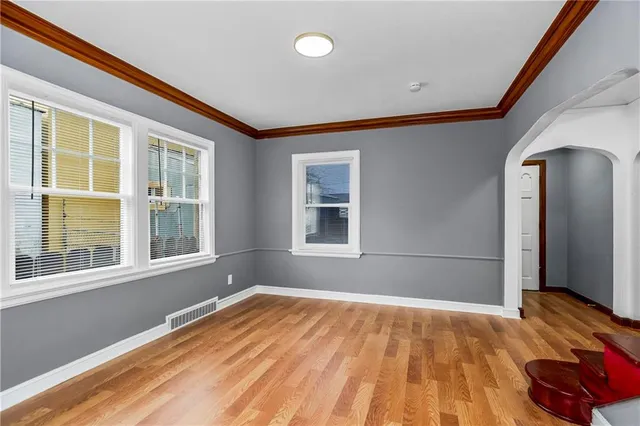 $289,000 | 1111 East 76th Street, Kansas City, MO 64131