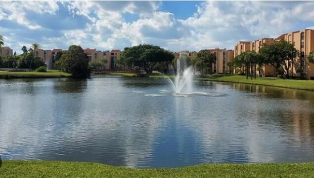 2255 Lindell Boulevard, Unit 4206 Delray Beach, FL 33444 - Photo 8 of 9 Property