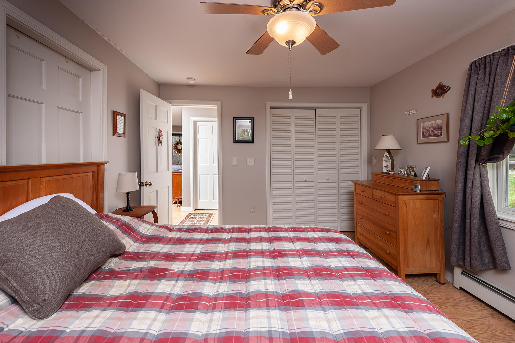 179 Mountain Road Cape Neddick, ME 03902 - Photo 13 of 25 1st Bedroom