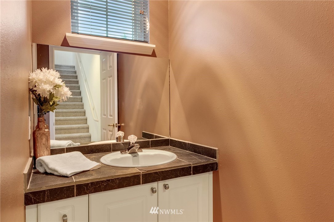 16125 Juanita Woodinville Way Northeast, Unit 1809 Bothell, WA 98011 - Photo 12 of 21