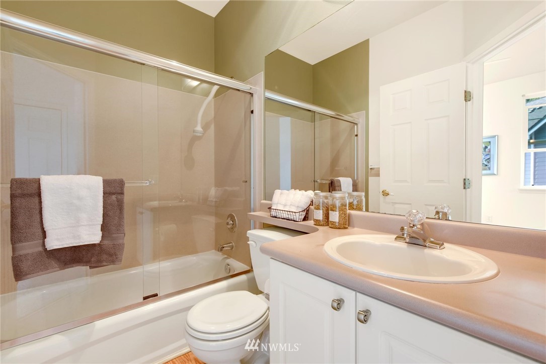 16125 Juanita Woodinville Way Northeast, Unit 1809 Bothell, WA 98011 - Photo 17 of 21