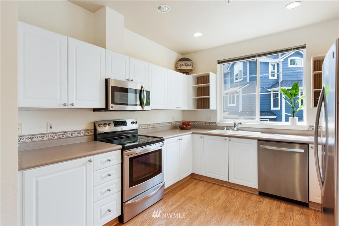 16125 Juanita Woodinville Way Northeast, Unit 1809 Bothell, WA 98011 - Photo 10 of 21