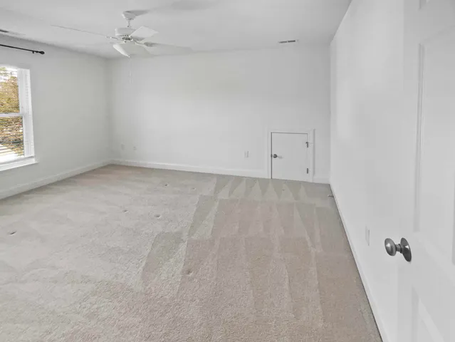 $880,000 | 986 State Rd S-10-1075, Awendaw, SC 29429