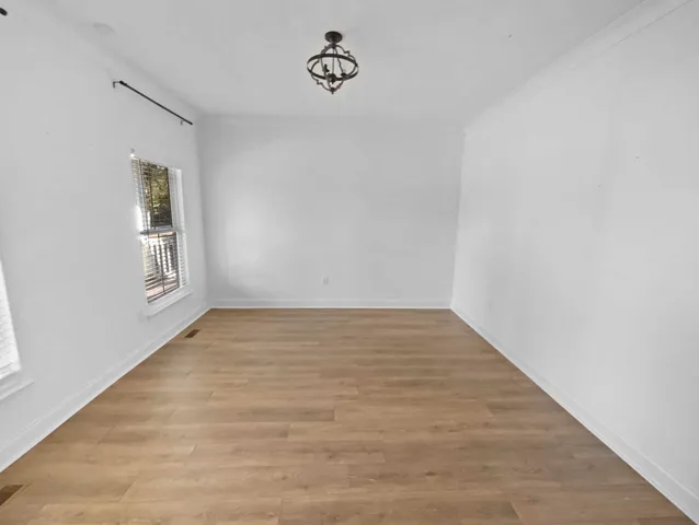 $880,000 | 986 State Rd S-10-1075, Awendaw, SC 29429