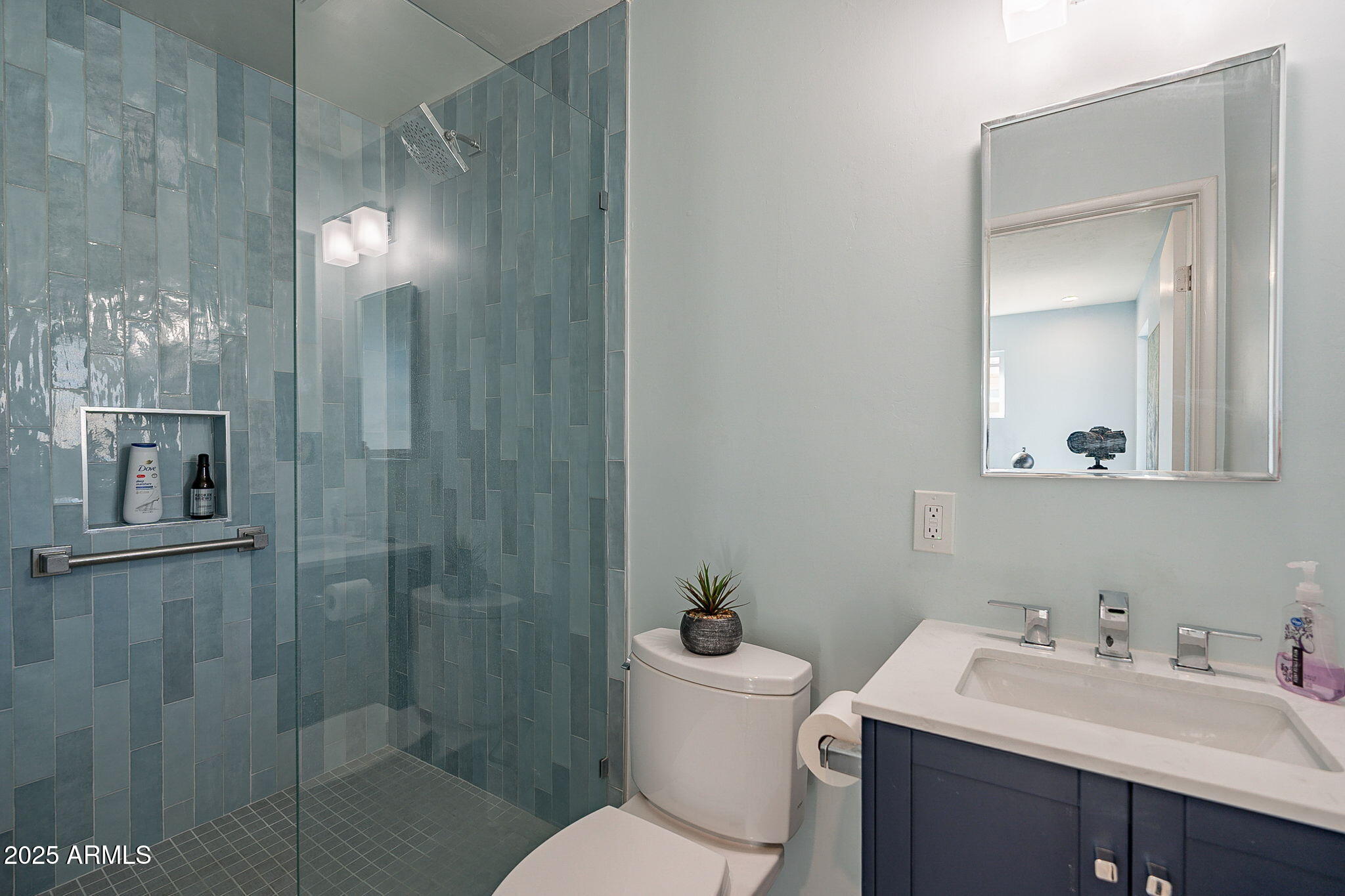 406 West Flower Street Phoenix, AZ 85013 - Photo 12 of 19 25-web-or-mls-Flower-25