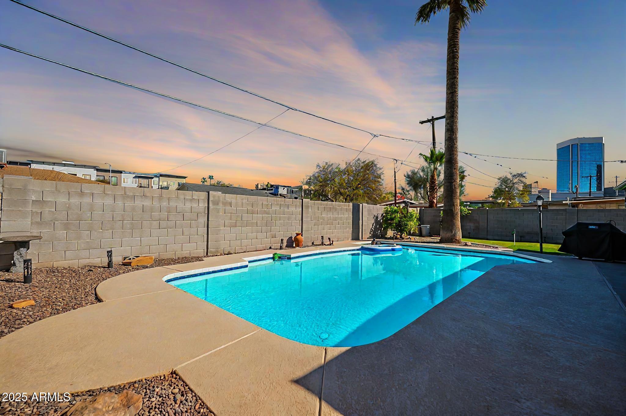 406 West Flower Street Phoenix, AZ 85013 - Photo 18 of 19 c1ee7288-02f0-4649-90ef-54f9d102a748